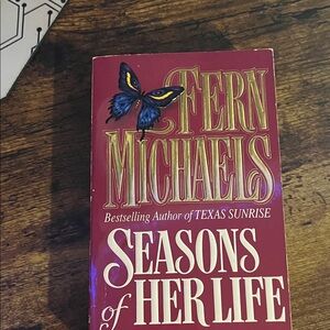 Seasons of Her Life by Fern Michaels Book